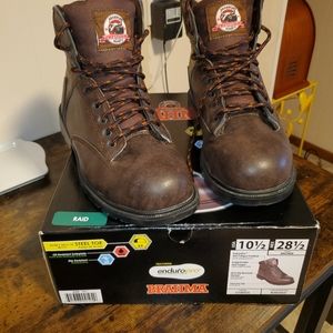 Brahma New Steel Toe safety boots.